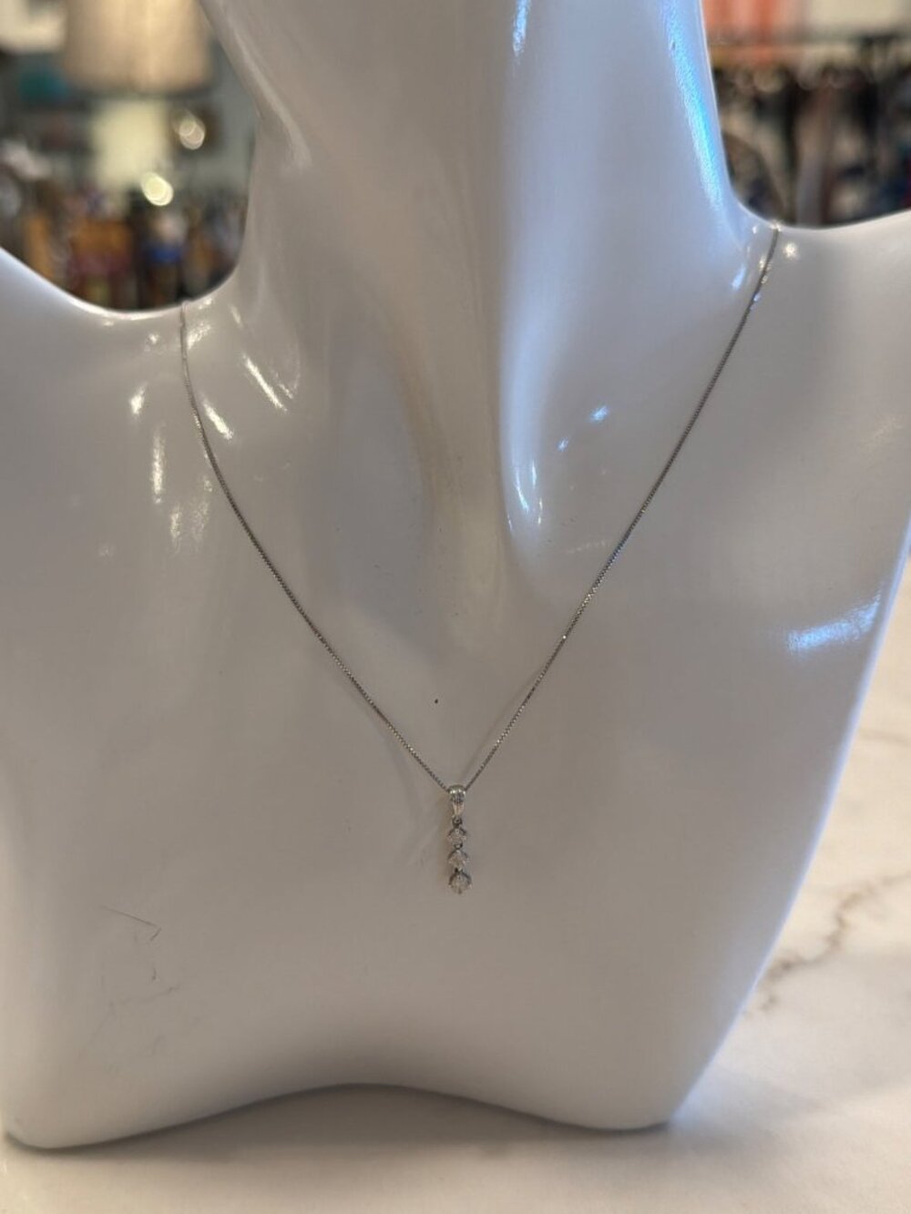 14k White Gold Journey Pendant Necklace Box Chain